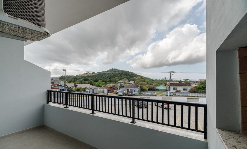 Property grounds, Studio w/ BBQ Near the Airport - Rrc0206, Florianopolis