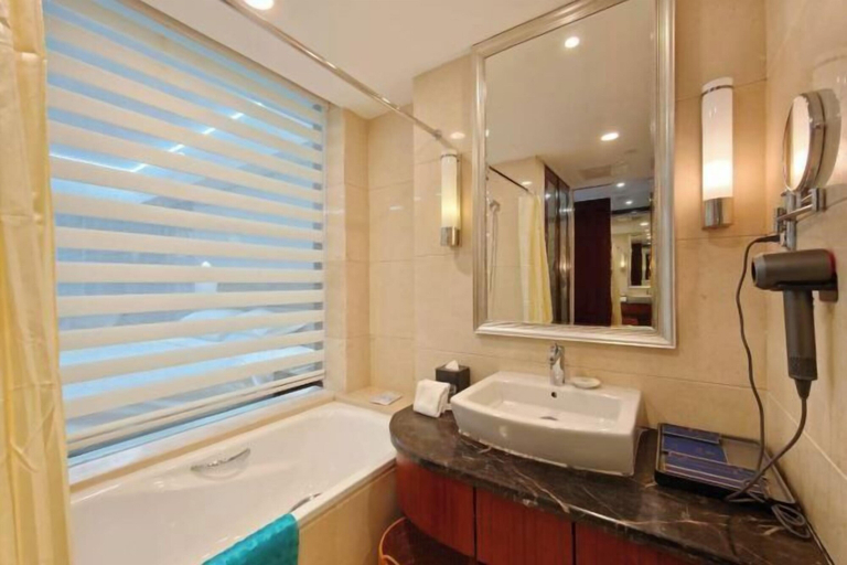 Bathroom 4, Fuding Jinlong Hotel Dong Station, Ningde