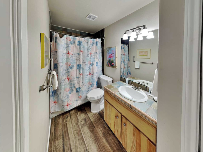 Bathroom 4, Happy Heron by Silver Sands Vacation Rentals, Nueces