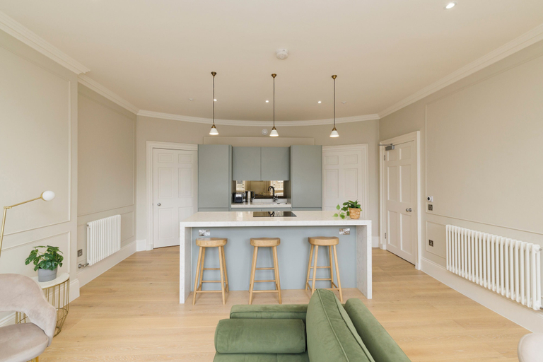 Living area 3, Stylish Apartment on Castle Street, Edinburgh