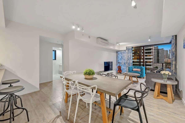 Interior 5, South Bank Stunner! ~ 3 Bed/2 Bath/1car/views, Brisbane