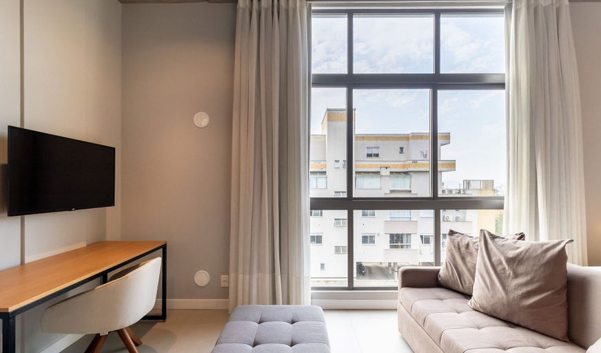 Living area 2, New and Modern Loft 750m From Canas Beach Tps303, Florianopolis