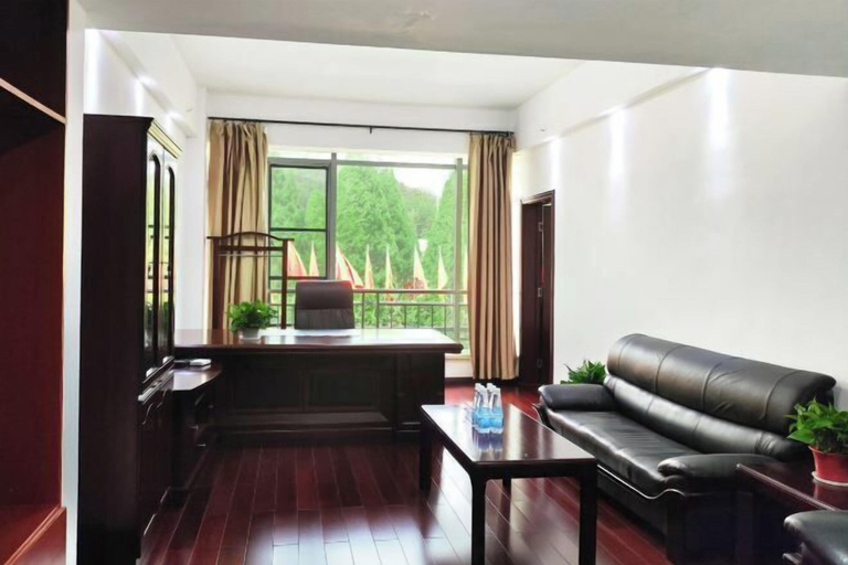 Room 2, Jiangxuan Hotel (Jiangxi Training Base for Publicity Cadres), Ji'an