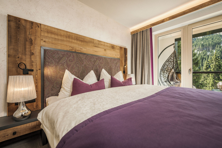 Bedroom 2, Hotel Bergkristall Zillertal-Adults Only, Schwaz