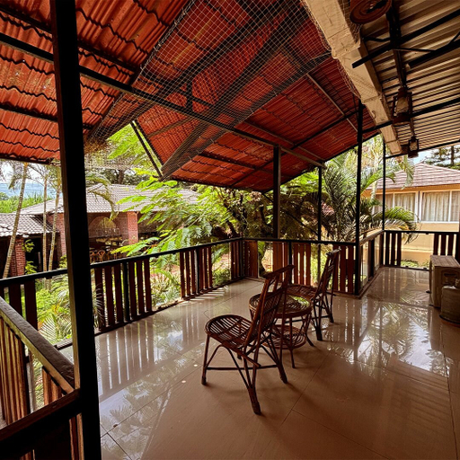 Terrace/patio 4, Anandvan Holiday Homes, Satara
