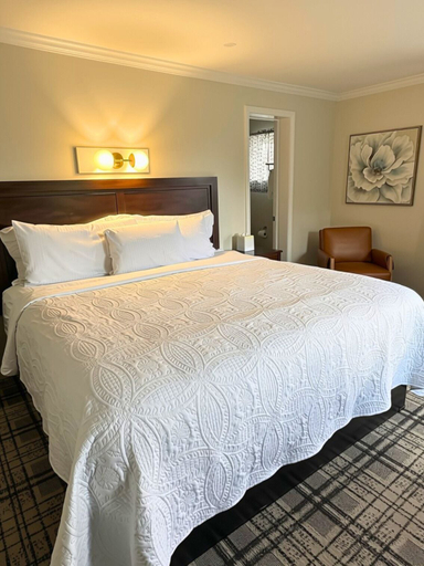 Bedroom 2, Blowing Rock Inn, Watauga