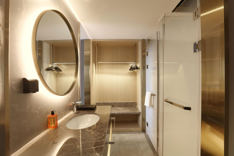 Bathroom 3, Orange Hotel Wuhan Dunkou Development Zone Sports Center, Wuhan