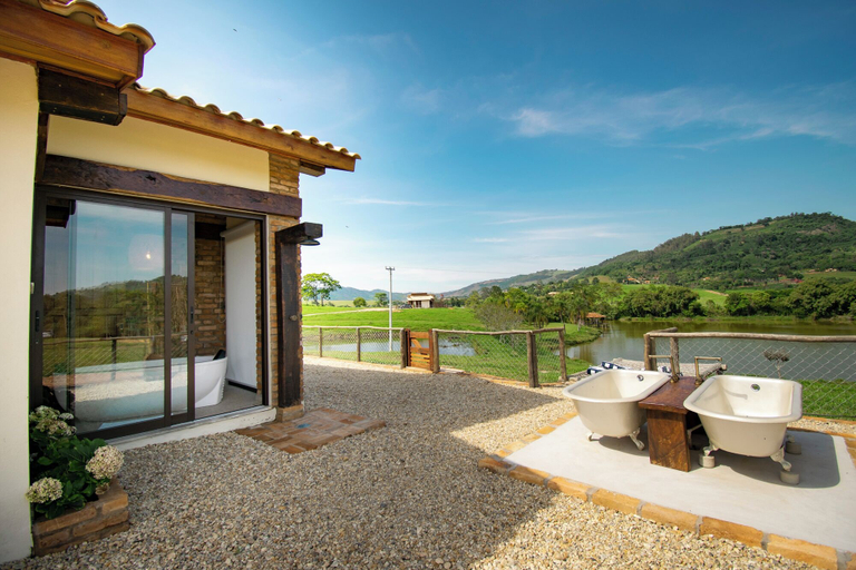 Terrace/patio 2, Chalés Ipês da Serra, Serra Negra