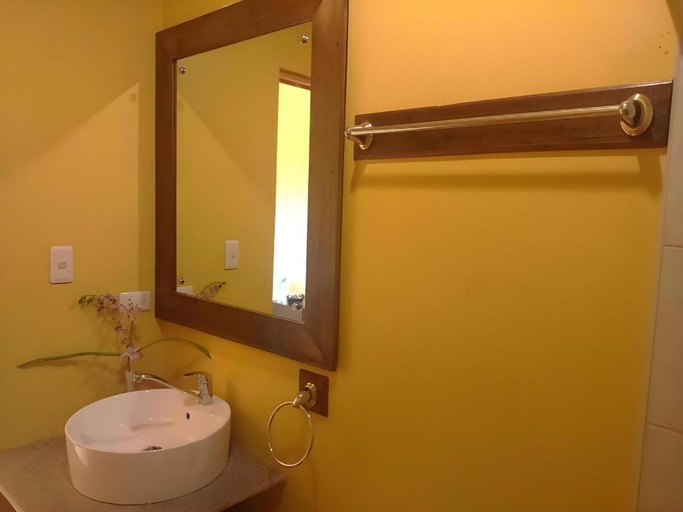 Bathroom 4, Bohol Casa Nino Beach Resort, Panglao