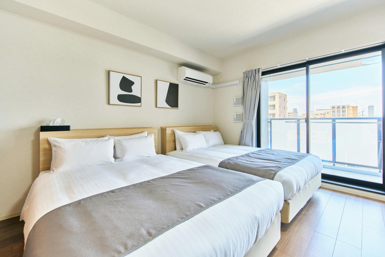 Room 5, Apartment Hotel The Espasion Umeda East, Osaka