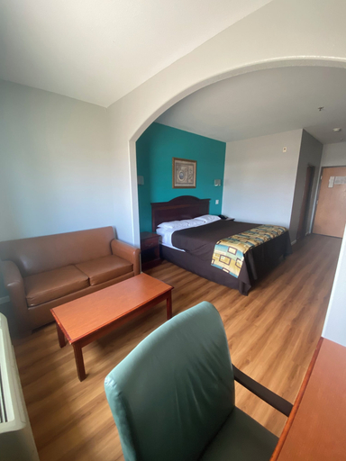 Bedroom 4, TROPICANA INN & SUITES, Dallas