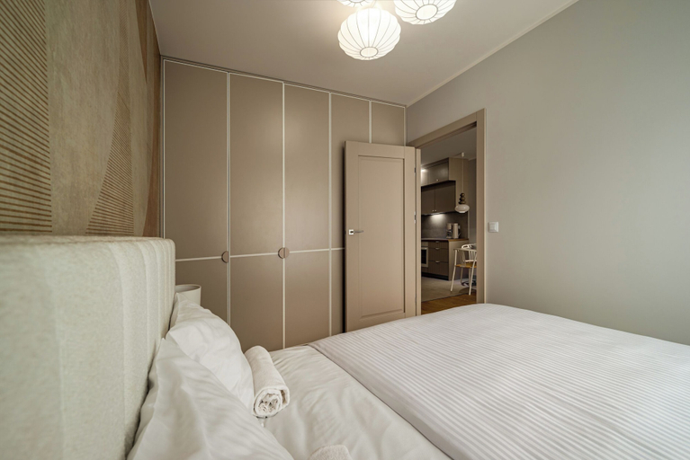 Room 5, RentPlanet - Apartament Braterska, Środa Śląska
