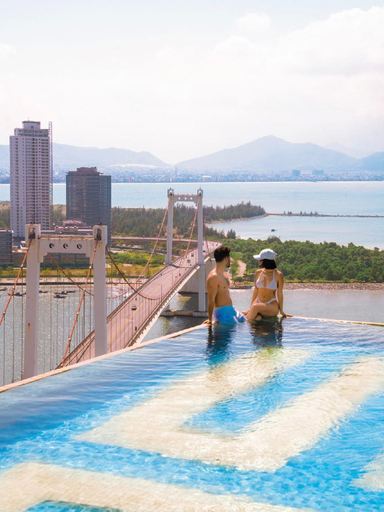 5, Golden Bay high-floor apartment, Da Nang