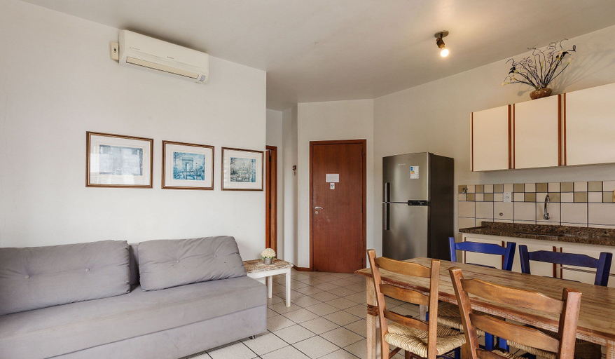 Living area 2, Nice Apartment 270m From the Beach Stcy201, Florianopolis
