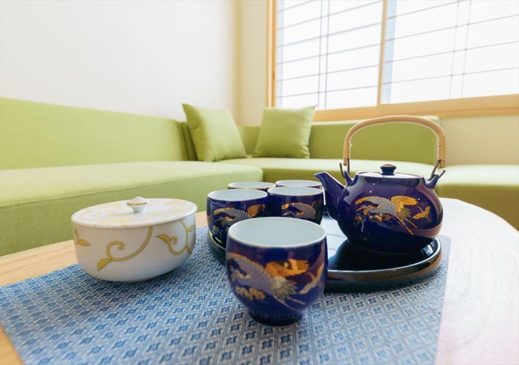 Food & Drinks 5, Yadoya Suzume, Taitō