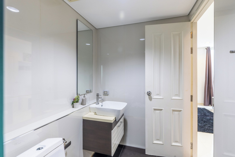 Bathroom 5, The Regent Kamala Condominium by PSR, Phuket Island