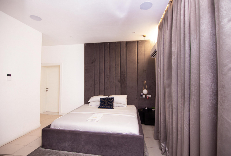 Room 5, DH Cadogan, Eti-Osa