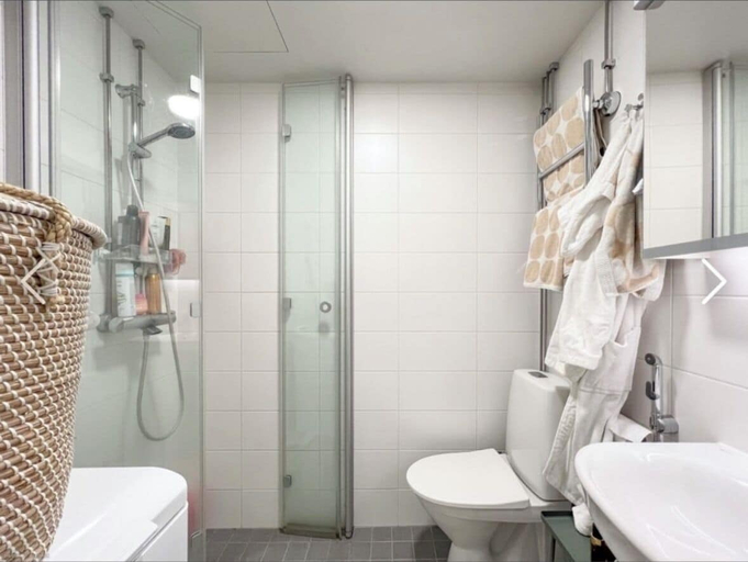 Bathroom, Cozy Punavuori Studio with 600Mbit WiFi, Uusimaa