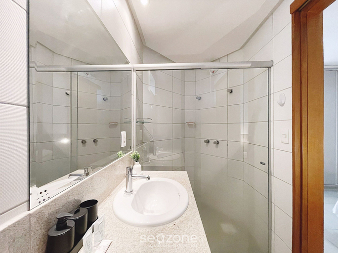 Bathroom 3, Flat in Setor Bueno 500m Vaca Brava Park Onx1410, Goiania