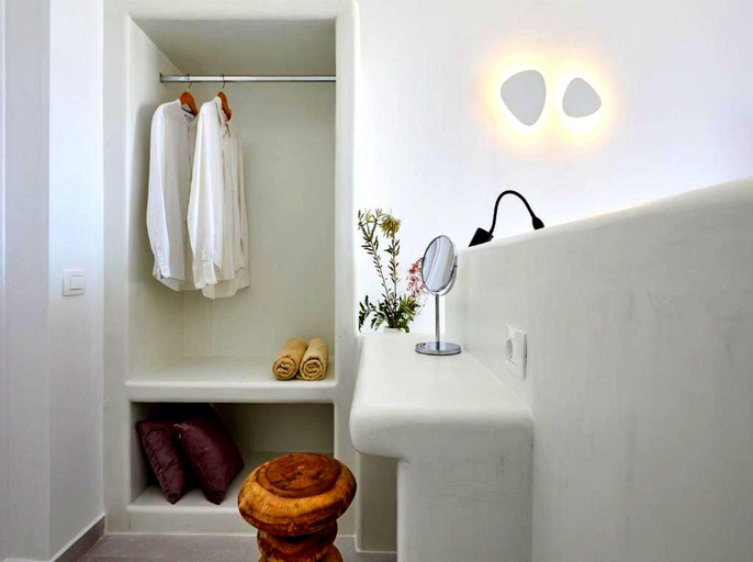 Bathroom 5, Anchor Suites, South Aegean