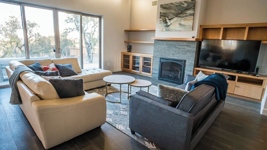 Interior 3, Paso Dream by Avantstay Oak Views + Great Room Quiet Paso Cul-de-sac, San Luis Obispo