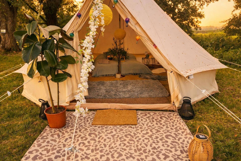 Property grounds 4, Countryside Avon Escape for Two, Wiltshire