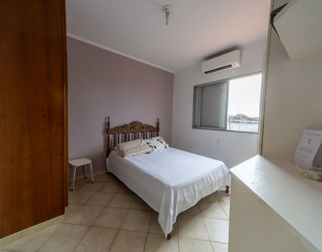 Room 2, Casa c 3 Quartos 80m da Praia Balne rio Fl Rida, Praia Grande