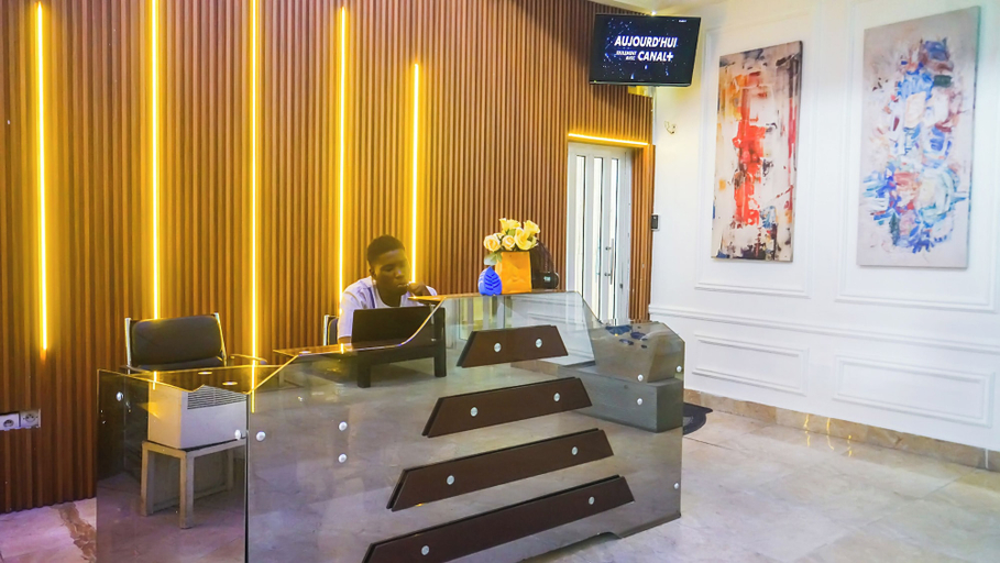 Lobby 5, The Palms Apartment, Sô-Ava