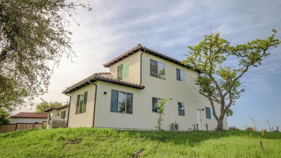 Interior 2, Paso Dream by Avantstay Oak Views + Great Room Quiet Paso Cul-de-sac, San Luis Obispo