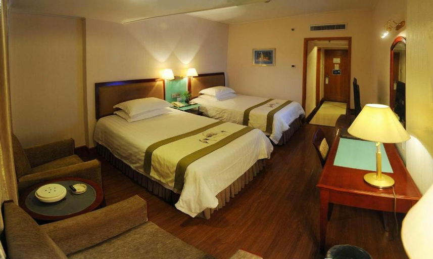 Bedroom 3, Quanzhou Overseas Chinese Hotel, Quanzhou