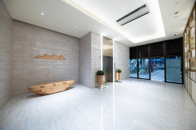 Others 3, Ji Hotel, Shanghai