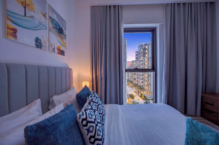 Interior, Golden Hour 1BR - Lagoon & Sunset Views, Dubai