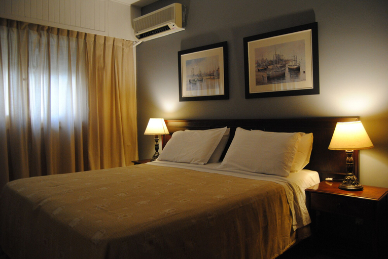 Others 3, Iberia Hotel, n.a351