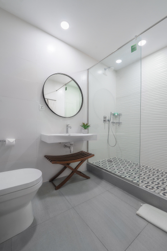 Bathroom 3, Central Hotel- Ridge, Accra