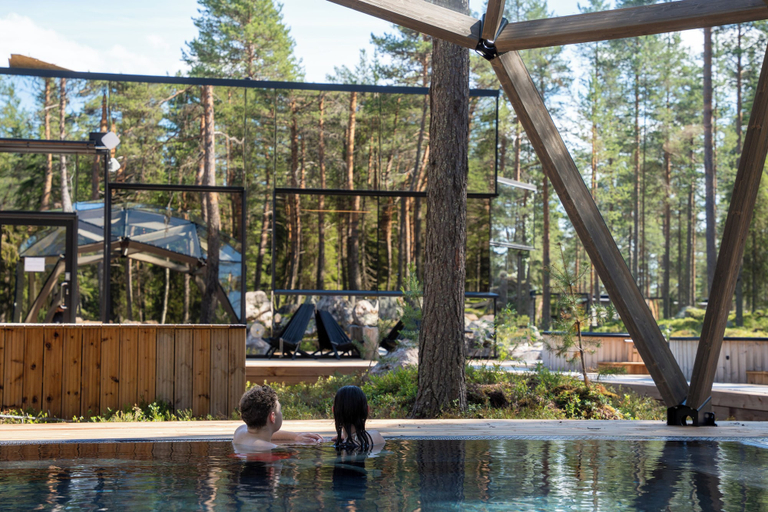 Sport & Beauty 5, Invisible Forest Lodge, Lapland