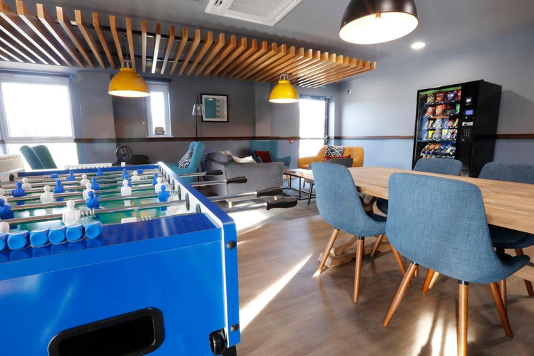 Food & Drinks 4, Caledon Court in Aberdeen, Aberdeen
