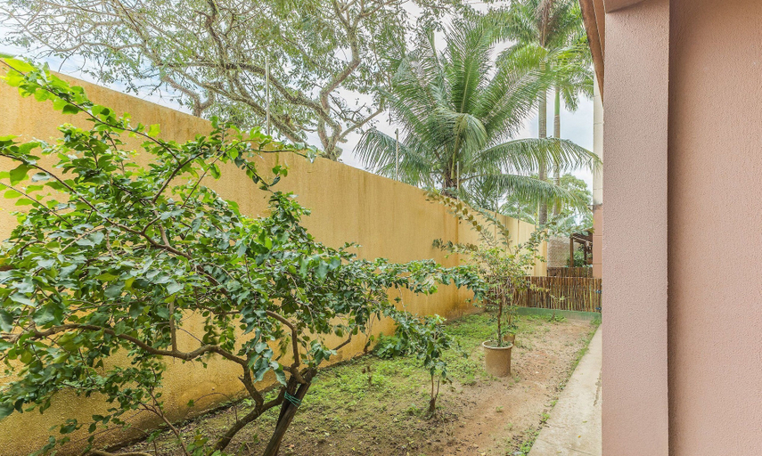 Property grounds, 2-bedro ap in Cond W/pool, 850 m the Beach Vgt0004, Ilhéus