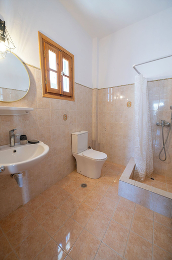 Bathroom 3, Seafront maisonettes by TinosStay, South Aegean