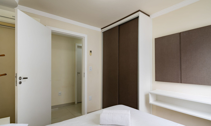 Room 5, Apt 150m fr Beach, 3bedroom BC Center Eac1302, Balneário Arroio do Silva