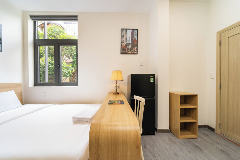 Room 4, YOURS HOMES - TAN SON NHAT T3, Tân Bình