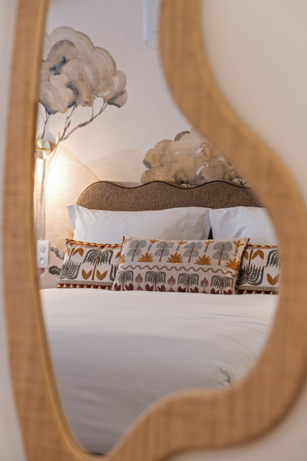 Room 4, Theava Collection -Citadelle- St Tropez, Var