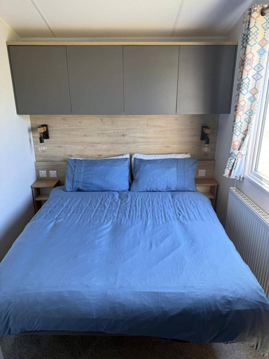 Room 4, 2 x Cabin Retreat in Coldingham, Scottish Borders