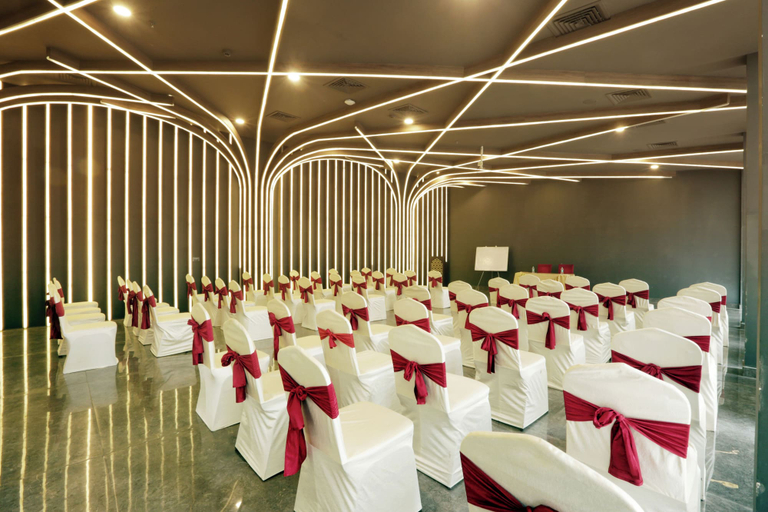 Food & Drinks 4, Vesta Sapphire Jaipur - A City Center Hotel, Jaipur