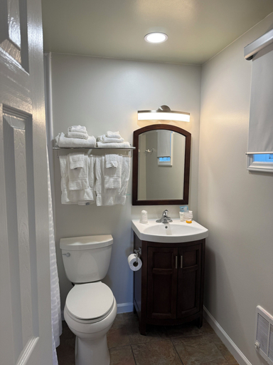 Bathroom 3, Blowing Rock Inn, Watauga