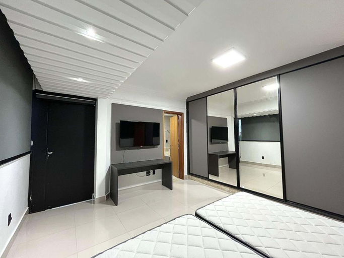 Room 2, Residencial Jardins Taperapuan, Porto Seguro