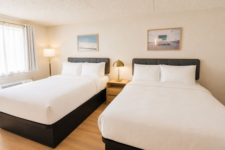 Room 4, The Atlas Hotel, Davidson