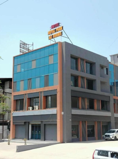 Exterior 4, Hotel Royal Park, Valsad