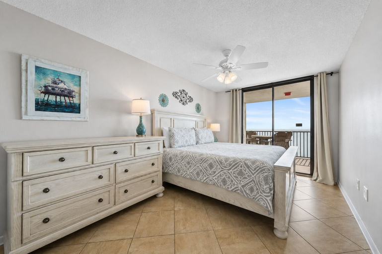 Room 3, Phoenix 5 910, Baldwin