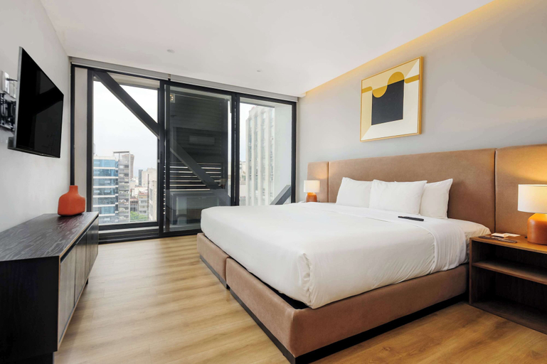 Room 3, Insurgentes Roma Sur by Wynwood House, Mexico City
