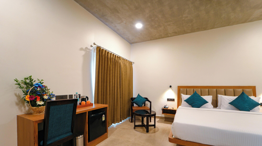Room 4, LEISURE RESORT, Viluppuram